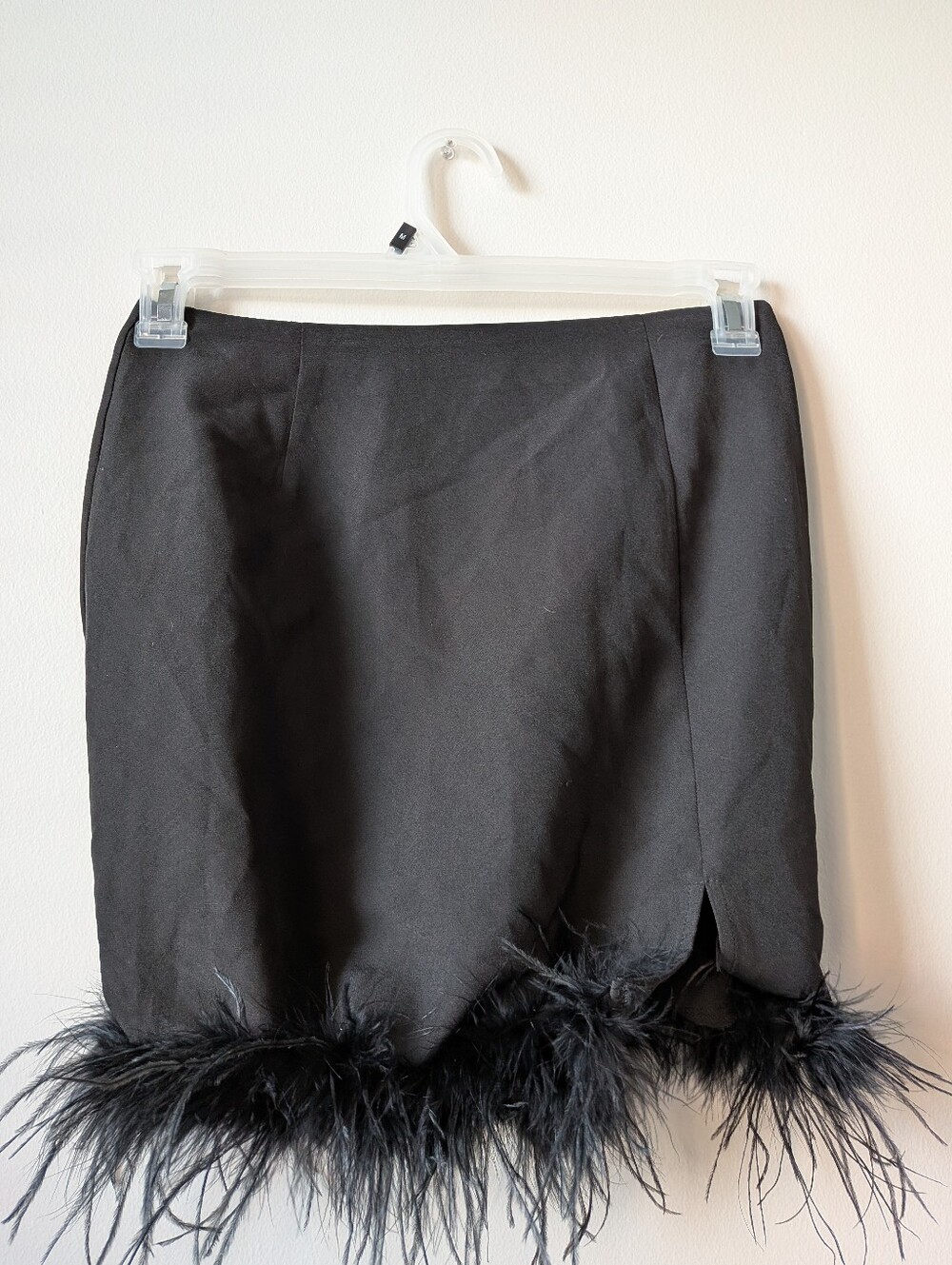 Vici Women's Black Feather Trim Mini Skirt - Women's
